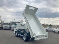 三菱ふそうキャンターダンプ小型（2t・3t）[写真10]