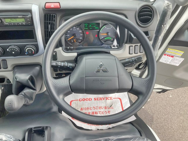 三菱ふそうキャンターダンプ小型（2t・3t）[写真13]