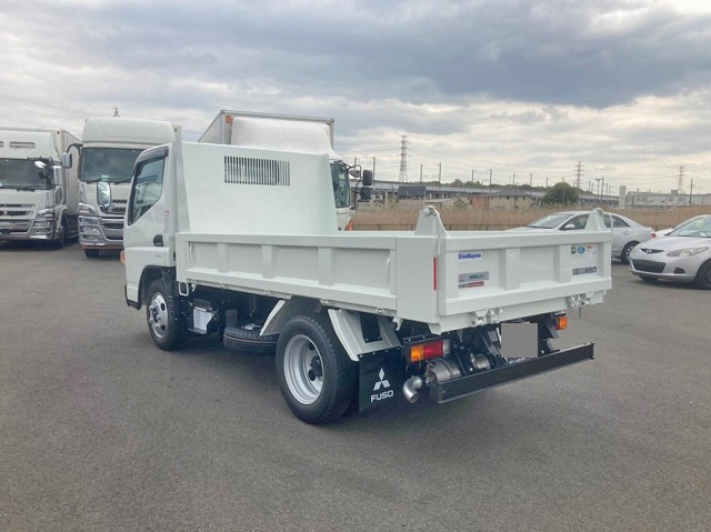 三菱ふそうキャンターダンプ小型（2t・3t）[写真02]