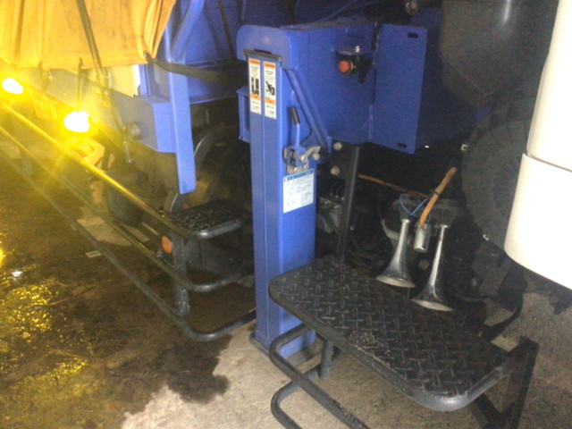 日野レンジャークレーン4段増トン（6t・8t）[写真17]