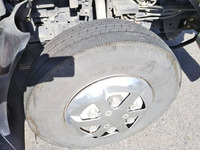 いすゞエルフ平ボディ小型（2t・3t）[写真11]