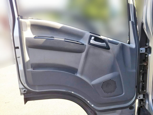 いすゞエルフ平ボディ小型（2t・3t）[写真25]