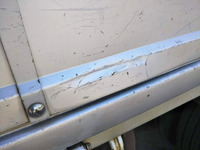 いすゞエルフ平ボディ小型（2t・3t）[写真08]