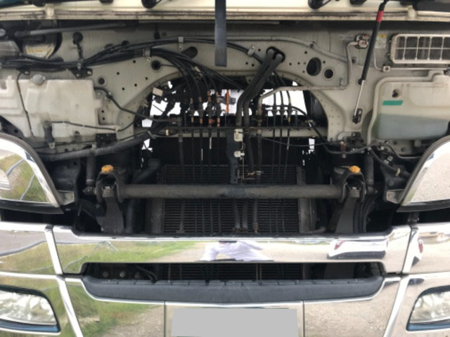 三菱ふそうスーパーグレートトレーラーヘッド（トラクターヘッド）大型（10t）[写真02]