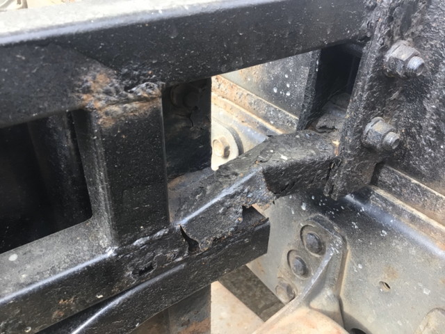 いすゞフォワードダンプ増トン（6t・8t）[写真18]