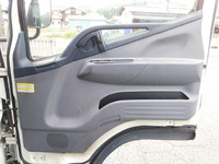 三菱ふそうキャンター冷凍車（冷蔵車）小型（2t・3t）[写真30]