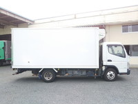 三菱ふそうキャンター冷凍車（冷蔵車）小型（2t・3t）[写真07]