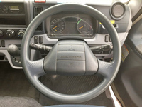 三菱ふそうキャンター平ボディ小型（2t・3t）[写真37]