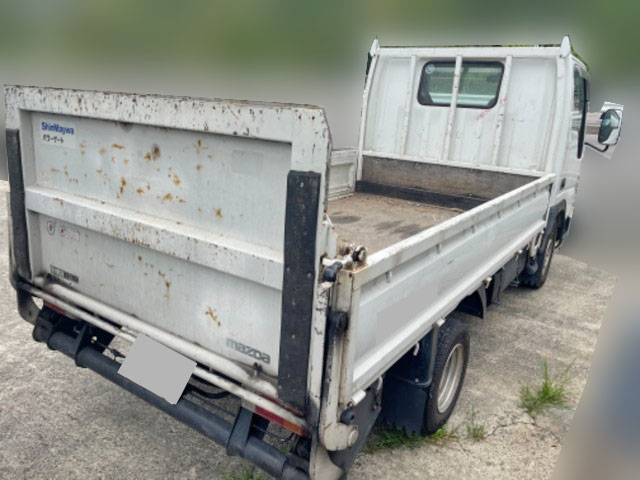 マツダタイタンダッシュ平ボディ小型（2t・3t）[写真02]