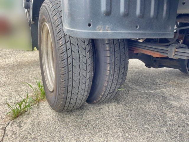 マツダタイタンダッシュ平ボディ小型（2t・3t）[写真23]