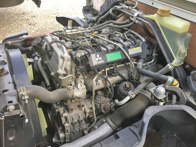 三菱ふそうキャンター平ボディ小型（2t・3t）[写真23]