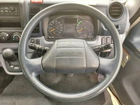 三菱ふそうキャンター平ボディ小型（2t・3t）[写真34]