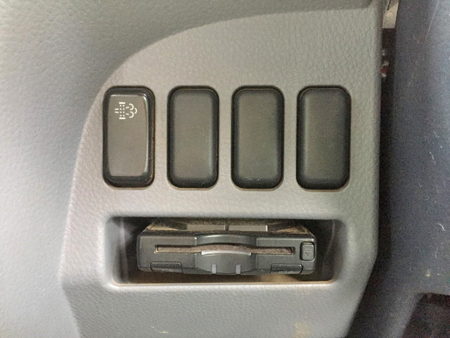 三菱ふそうキャンター平ボディ小型（2t・3t）[写真38]