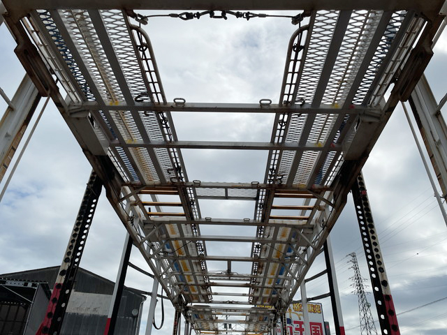 日野レンジャーキャリアカー増トン（6t・8t）[写真14]