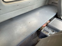 日野レンジャーキャリアカー増トン（6t・8t）[写真33]