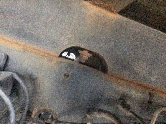 いすゞフォワード平ボディ増トン（6t・8t）[写真09]