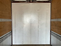 UDトラックスクオンアルミウイング大型（10t）[写真13]