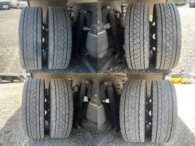 UDトラックスクオンアルミウイング大型（10t）[写真19]