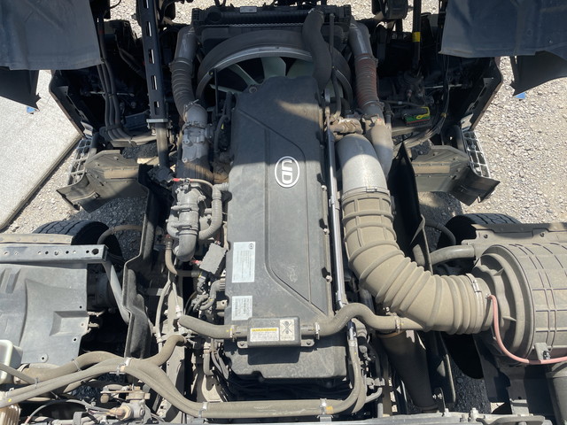 UDトラックスクオンアルミウイング大型（10t）[写真25]