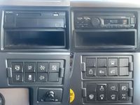 UDトラックスクオンアルミウイング大型（10t）[写真34]