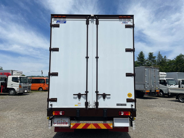 UDトラックスクオンアルミウイング大型（10t）[写真08]