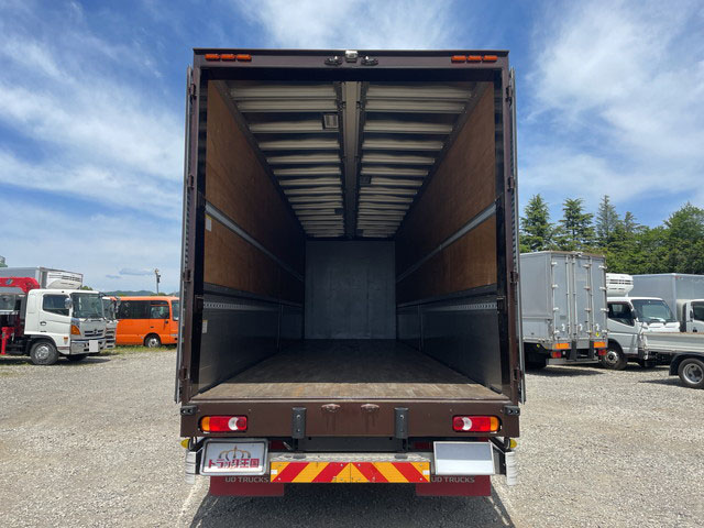 UDトラックスクオンアルミウイング大型（10t）[写真09]