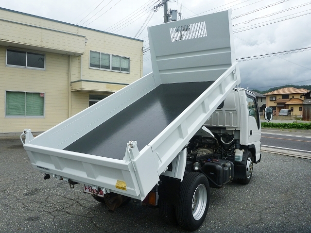 いすゞエルフダンプ小型（2t・3t）[写真02]