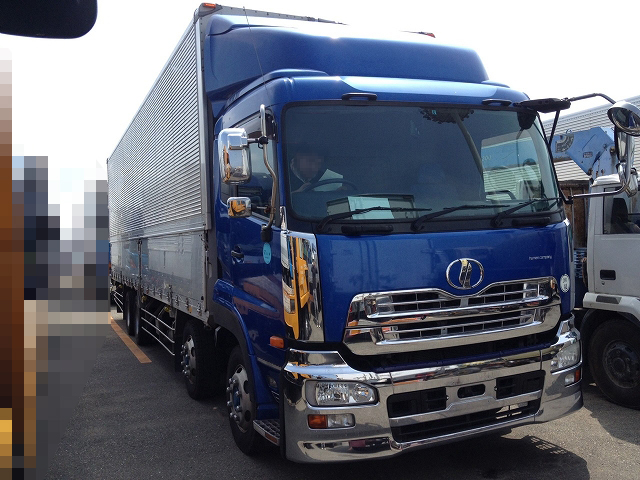 UDトラックスクオンアルミウイング大型（10t）[写真01]