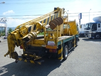 いすゞフォワード穴掘建柱車中型（4t）[写真02]