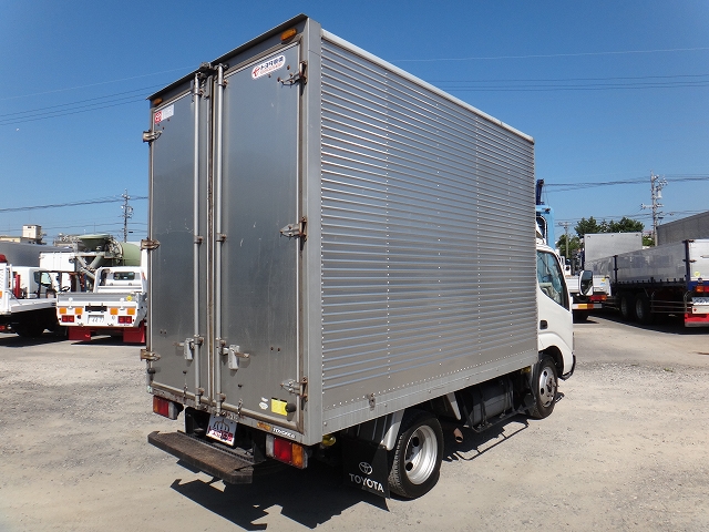 トヨタトヨエースアルミバン小型（2t・3t）[写真02]