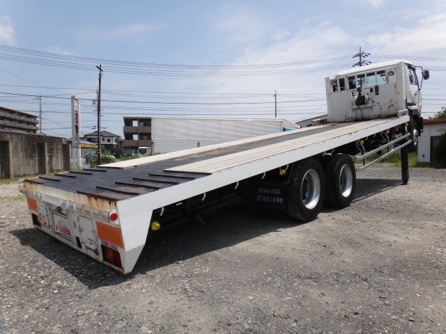 UDトラックスビッグサムセルフローダー大型（10t）[写真02]