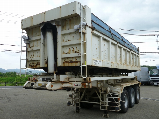 輸送機工業その他の車種土砂ダンプトレーラー大型（10t）[写真02]