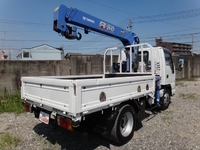 いすゞエルフクレーン3段小型（2t・3t）[写真02]