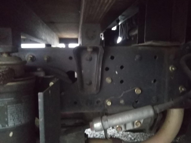 三菱ふそうキャンター平ボディ小型（2t・3t）[写真10]