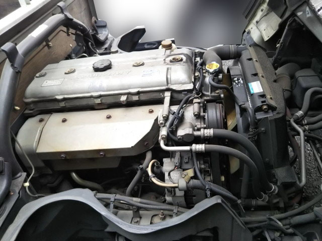 三菱ふそうキャンター平ボディ小型（2t・3t）[写真15]