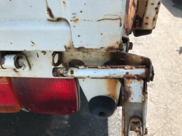 日野レンジャー平ボディ中型（4t）[写真11]