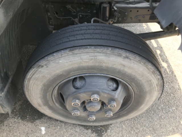 日野レンジャー平ボディ中型（4t）[写真15]