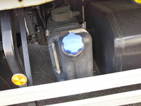 いすゞギガアルミウイング大型（10t）[写真12]