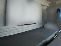 いすゞギガアルミウイング大型（10t）[写真28]