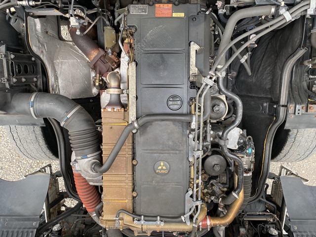 三菱ふそうスーパーグレートパネルウイング大型（10t）[写真26]