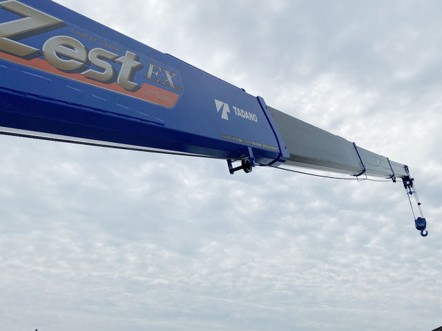 三菱ふそうファイタークレーン4段増トン（6t・8t）[写真14]