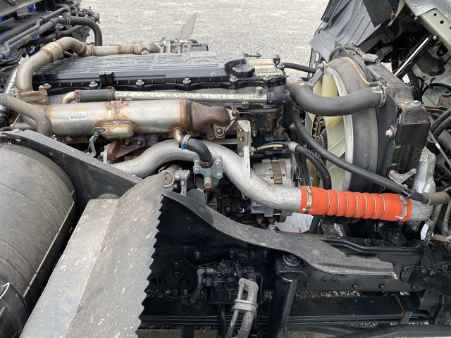 三菱ふそうファイタークレーン4段増トン（6t・8t）[写真25]