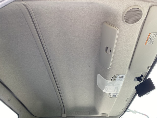 三菱ふそうファイタークレーン4段増トン（6t・8t）[写真28]