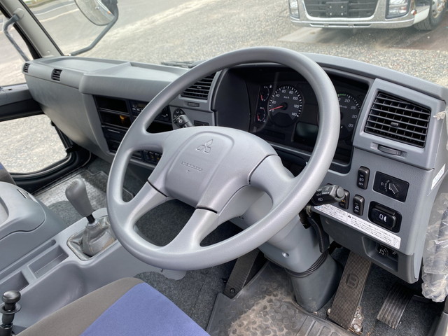 三菱ふそうファイタークレーン4段増トン（6t・8t）[写真31]