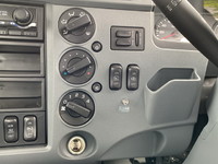 三菱ふそうファイタークレーン4段増トン（6t・8t）[写真33]