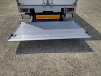 いすゞエルフパネルバン小型（2t・3t）[写真16]