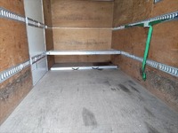 いすゞエルフパネルバン小型（2t・3t）[写真17]