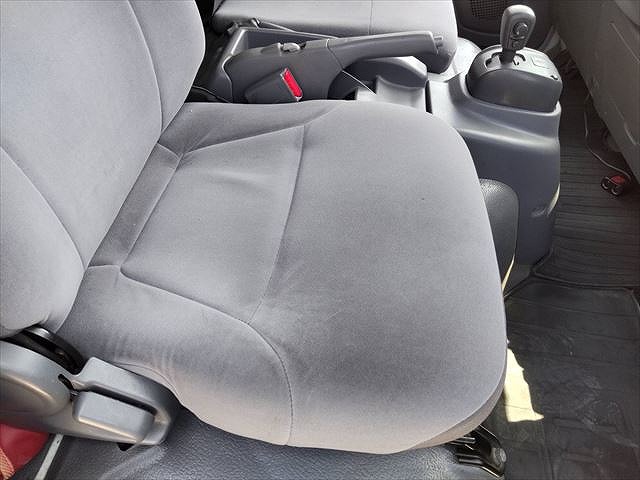 いすゞエルフパネルバン小型（2t・3t）[写真24]