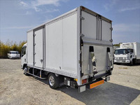 いすゞエルフパネルバン小型（2t・3t）[写真05]