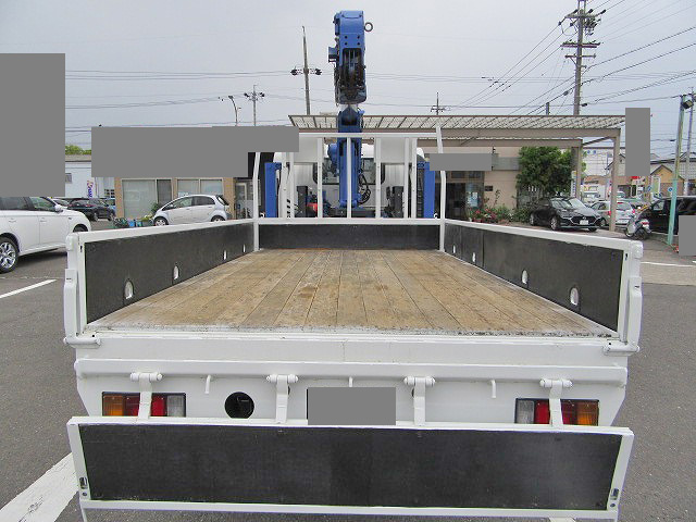 いすゞエルフセルフクレーン3段小型（2t・3t）[写真14]